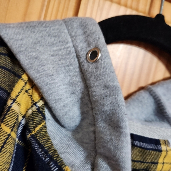 Mens plaid button hoodies - Picture 4 of 7